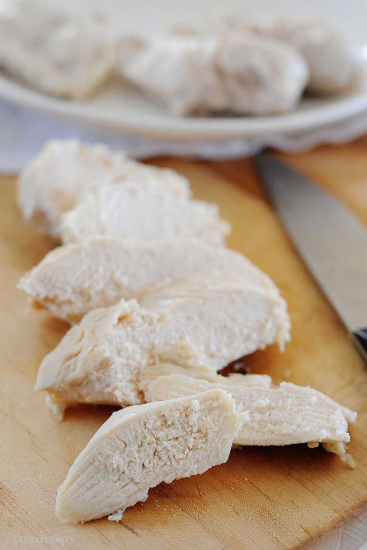 pollo hervideo cortado