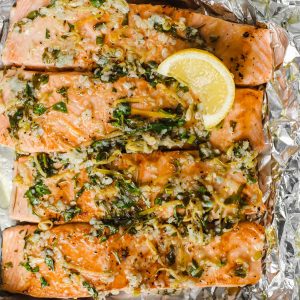 Salmón al horno en papel aluminio