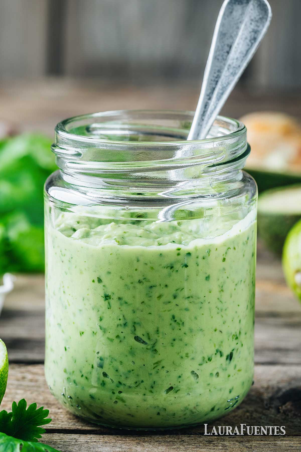 salsa de cilantro cremosa